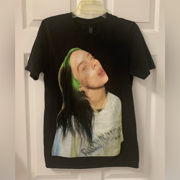 Billie Eilish Concert T Like New SZ Small - Picture 1 of 3